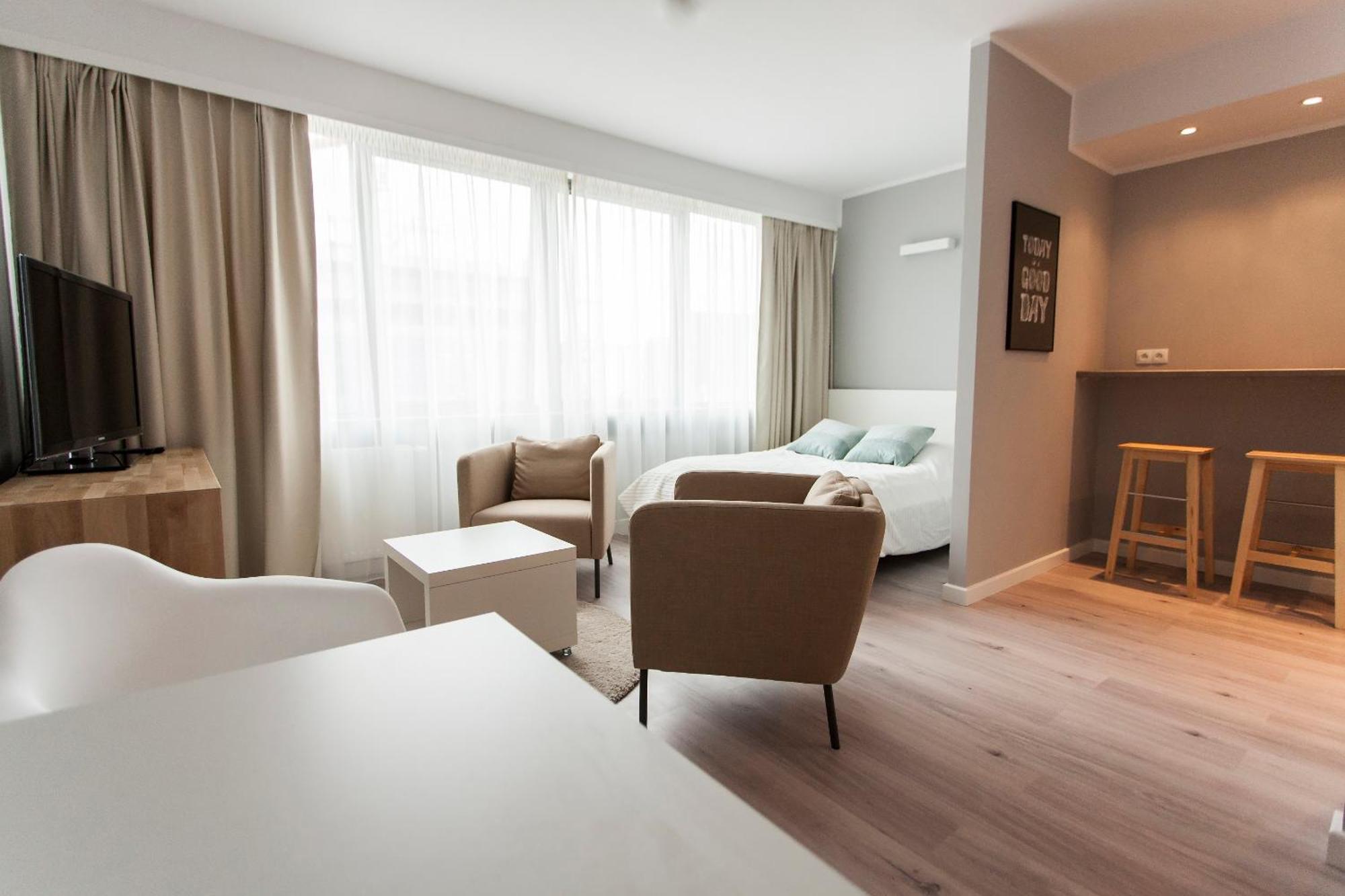 Apartamento Silver - Krawiecka 1 - 2 Pokojowy *